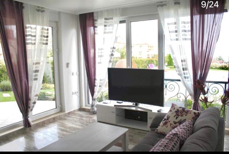 Apartments In Complex Sunny Island Deluxe Chernomorets Exterior foto