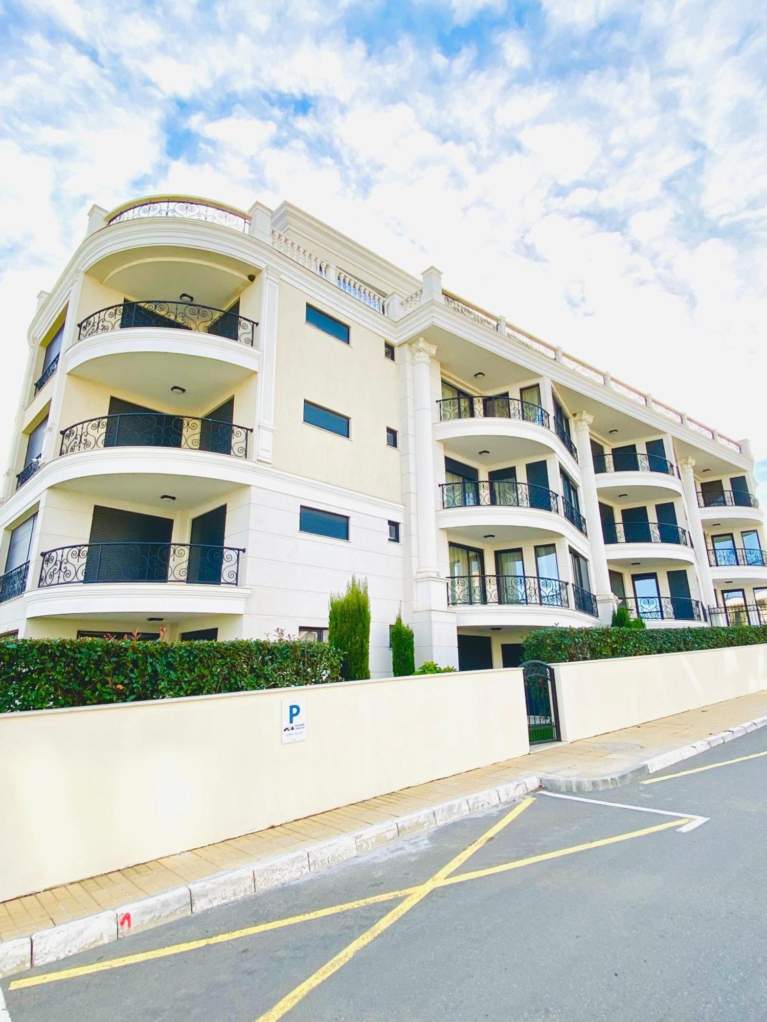 Apartments In Complex Sunny Island Deluxe Chernomorets Exterior foto